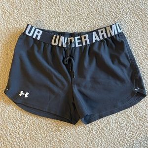 Black Under Armour shorts